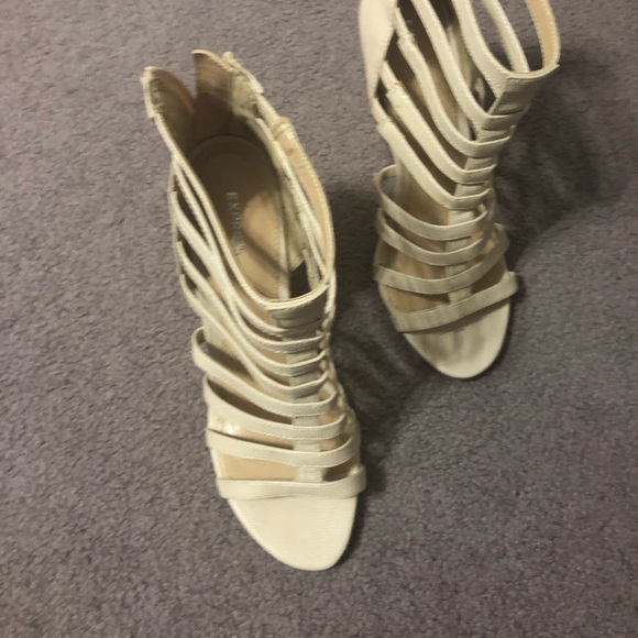 🆕 Express High Wedges - Picture 4 of 7